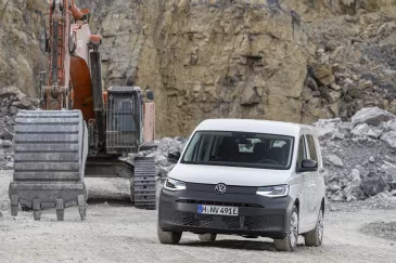 „Volkswagen“ plečia „Caddy“ modelių asortimentą ir pradeda išankstinę prekybą Lietuvoje: mūsų šalyje prieinamos dvi automobilio versijos, paskelbtos ir abiejų jų kainos