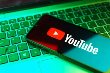 „Google“ paskelbė apie gausybę „YouTube“ platformos atnaujinimų: pasikeitimai jau dabar matomi ir Lietuvoje, sužinokite, kas naujo