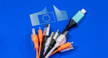 Europos Sąjungoje įsigalioja svarbūs pasikeitimai: USB-C įkrovimo lizdas tampa privalomu, pateikiame svarbiausią informaciją apie šiuos pokyčius