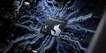 „Qualcomm“ oficialiai pristatė naująjį „Snapdragon X Plus“ mikroschemų rinkinį: nešiojamiems kompiuteriams skirtas lustas pasiūlys išskirtines dirbtinio intelekto galimybes