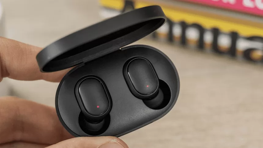 Kvapą gniaužiantis pigumas: įsigykite naująsias „Redmi AirDots 2” belaides ausines už ypatingą kainą