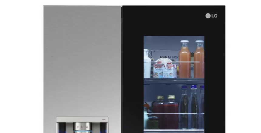 LG pristatė šaldytuvus su bekontaktėmis durimis ir dezinfekavimo funkcija