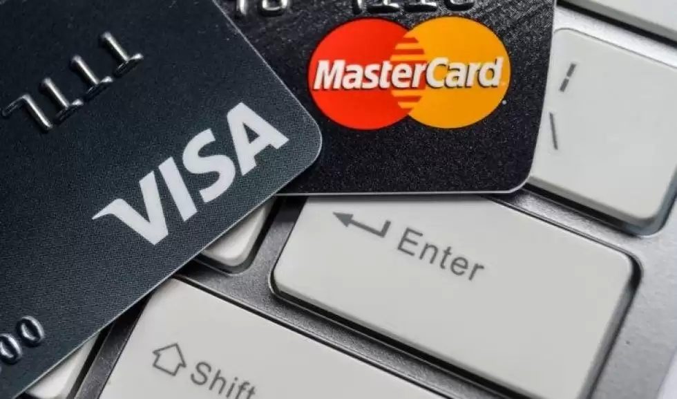Visa-Mastercard-stock-730x430