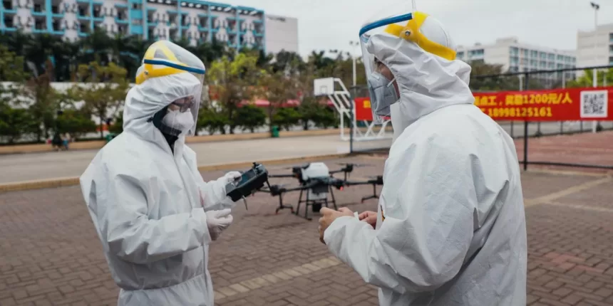 Kinija kovoja su koronavirusu naudodama dronus: sužinokite kaip!