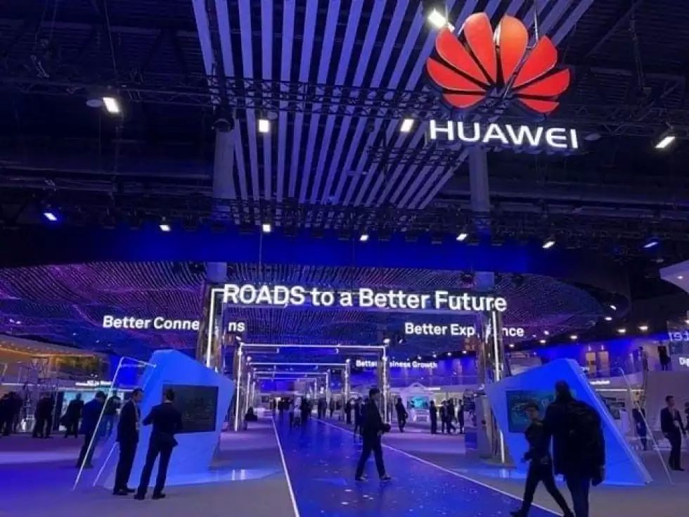 Huawei-parodoje