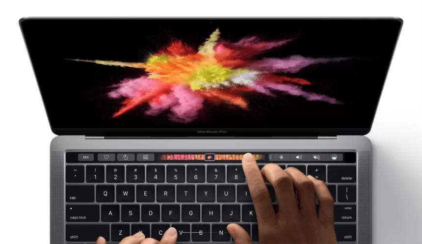 Ne per mažai ekranų? „Apple” užapatentavo „MacBook Pro” su net 5 ekranais