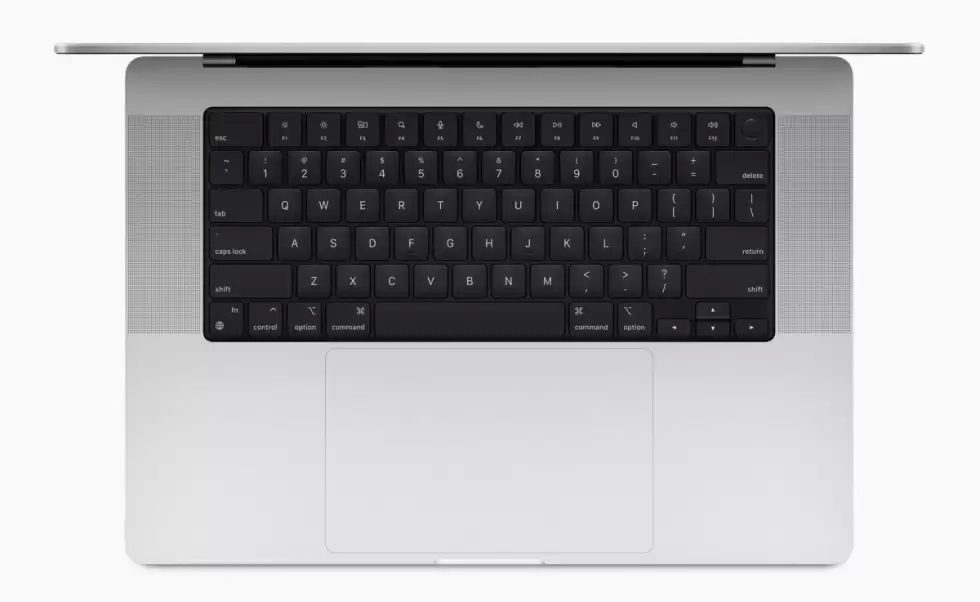 Apple-MacBook-Pro-2021-klaviatura