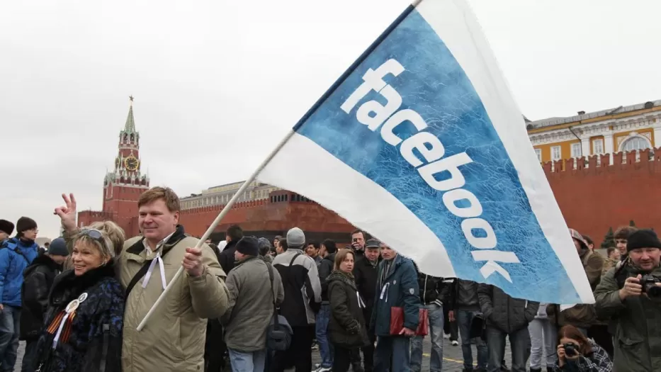 Rusija galimai uždraus „Facebook”, „YouTube” ir „Twitter”: šalyje kelią skinasi kontraversiškas įstatymas