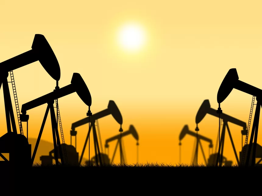 Fiksuojamos didėjančios gamtinių dujų kainos, o naftos kainos pasiekia šiemet dar neregėtas žemumas