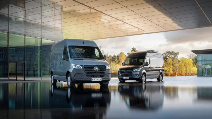 Naujas „Mercedes-Benz Sprinter“ modelis nori visus papirkti savo darbštumu ir neribotomis galimybėmis: dar geresnė pagalba visose situacijose, tačiau tai dar ne viskas