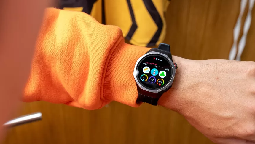 „Huawei Watch GT 5“ serijos išmanieji laikrodžiai pasiūlys ne tik stilingą dizainą, bet ir padės pasiekti geresnių sporto rezultatų bei pateiks dar tikslesnius duomenis