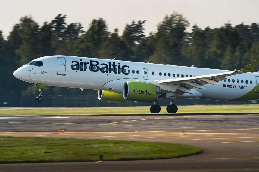 „airBaltic“ metus baigė istoriniu pasiekimu: buvo pasiektas didžiausias per visą bendrovės istoriją metinis keleivių skaičius