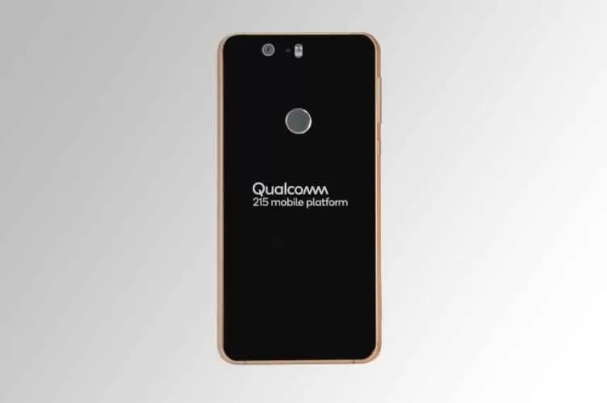 „Qualcomm Snapdragon 215“ – procesorius pakelsiantis biudžetinius telefonus laipteliu aukščiau