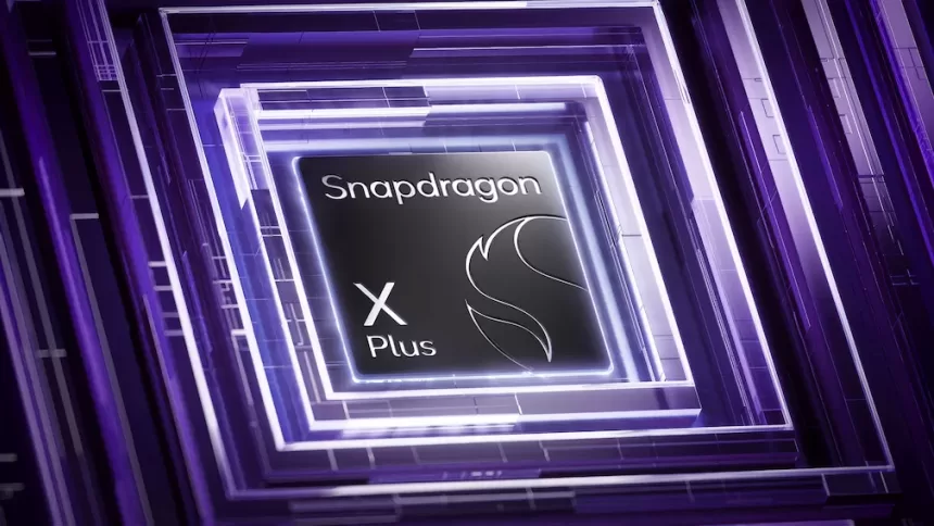 „Qualcomm“ pristatė naująjį „Snapdragon X Plus“ lustą, kuris leis pasiūlyti gerokai pigesnių nešiojamų kompiuterių, tačiau yra ir vienas kabliukas