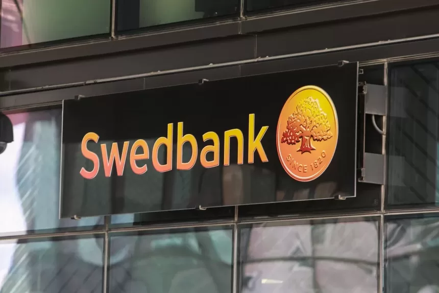 „Swedbank“ skelbia kritinės svarbos informaciją, reaguoti būtina tučtuojau: šią informaciją privalo žinoti kiekvienas šalies gyventojas, sužinokite, kas svarbiausia