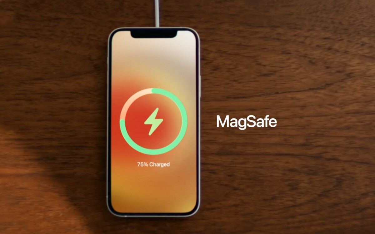 „iPhone 12 Mini” naudojant „MagSafe” bus įkraunamas lėčiau nei kiti modeliai
