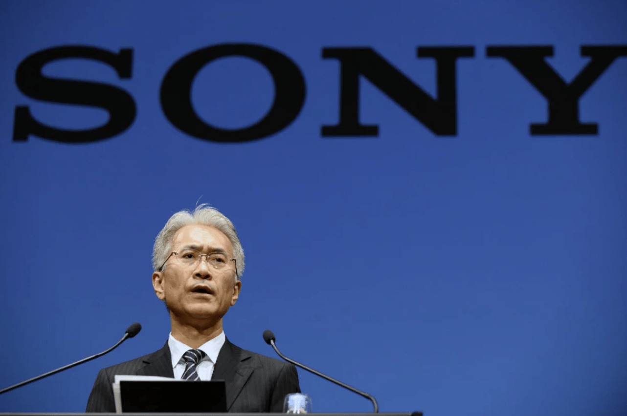 „Sony“ gali pasitraukti iš išmaniųjų telefonų rinkos