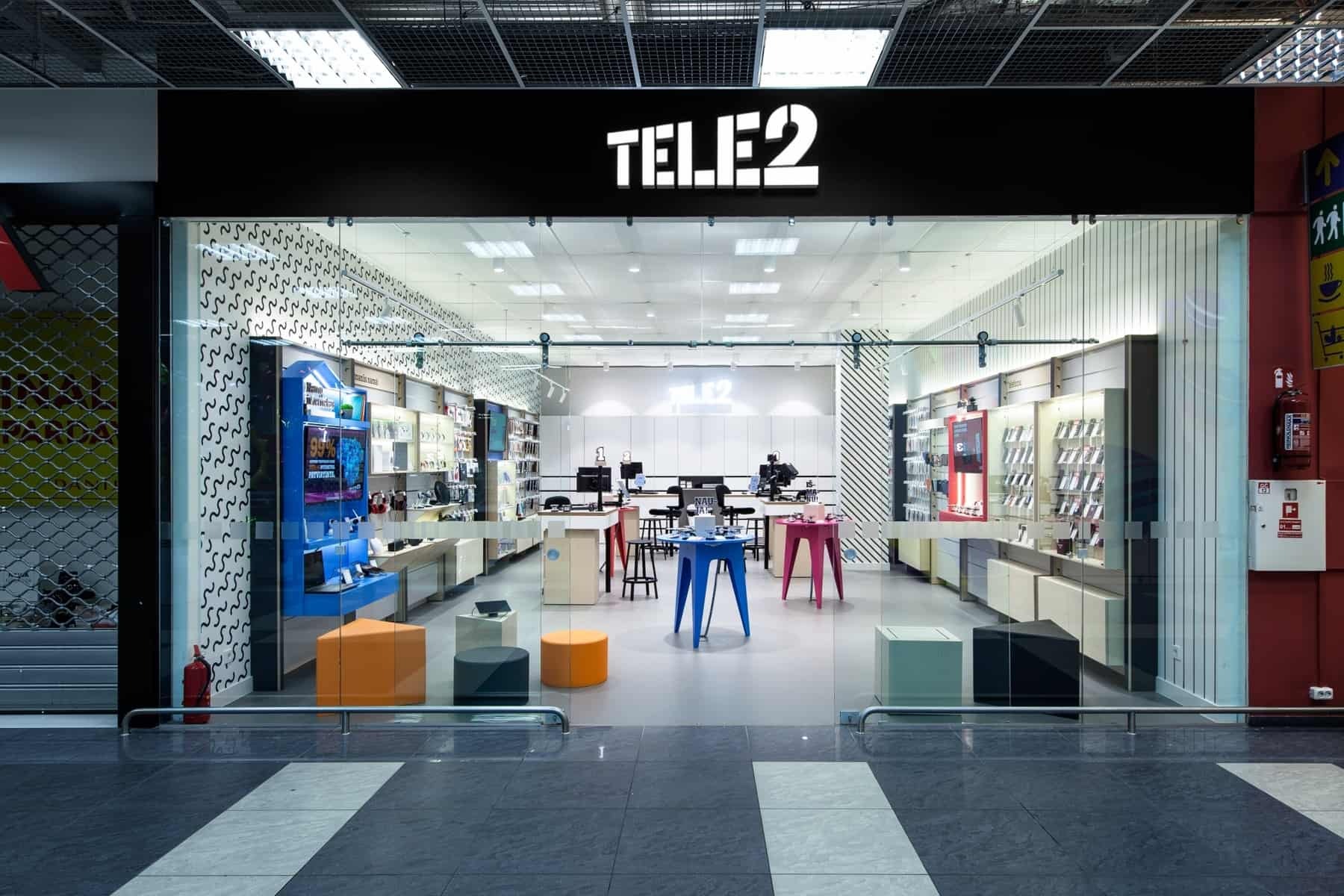 „Tele2“ perorganizuoja salonų darbą, sužinokite kas keičiasi