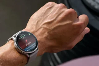 „Garmin Venu 4“ išmanusis laikrodis. Bendrovės nuotr.