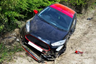 Sudaužytas automobilis. Pexels nuotr.