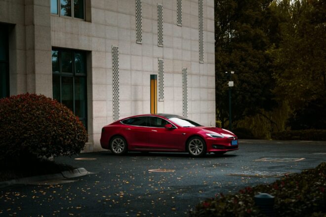 „Tesla“ elektromobilis. Pexels nuotr.