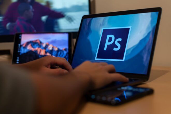 Adobe. Pexels nuotr