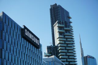 „Samsung“ pastatas. Unsplash nuotr.