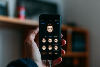 Išmanusis telefonas. Unsplash nuotr.
