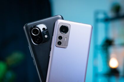„Xiaomi“ išmanusis telefonas. Unsplash nuotr.