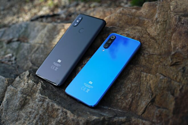 „Xiaomi“ išmanusis telefonas. Unsplash nuotr.